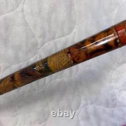 Canne de marche vintage en bois/horn sculpté d'art populaire antique, bouton de swagger 36.5 #fh