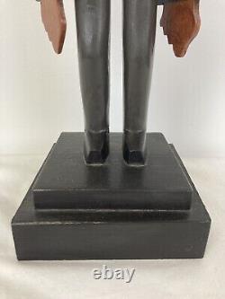 Charles Spiron Art populaire Sculpture sur bois Tourniquet Chef de train noir Daté de 1983