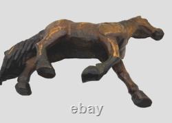 Cheval en bois sculpté à la main vintage de 11 pouces avec des yeux en verre