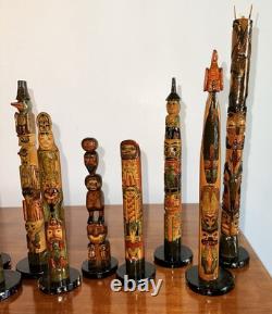 Collection de Totems Anciens en Bois Sculpté et Peints à la Main - Une Folklore Étonnante