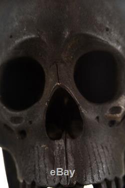Crâne Antique En Bois Sculpté Du 19ème Siècle Main D'art Populaire