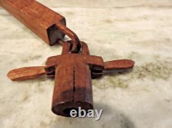 Cuillère en bois sculptée à la main, antique amérindienne ou d'art populaire