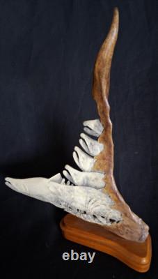 DÉTAILLÉ Alaska signé Hd Sculpté Corne Art Populaire Sculpture scène de Poisson Saumon