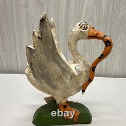 Daniel et Donna Strawser Canard Sculpté en Art Populaire avec Serpent 9 Pouces de Haut 1997 LIRE