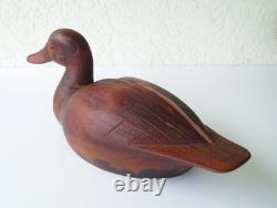 Déco de canard en bois signé Ketchum 44, sculptée à la main, art populaire vintage.