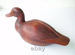 Déco de canard en bois signé Ketchum 44, sculptée à la main, art populaire vintage.