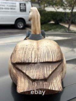 Décoy de chasse en bois sculpté à la main, style antique, signe d'art populaire de l'oie.