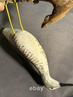 Décoy de rivage nautique en bois sculpté et peint d'art populaire vintage signé Kaler