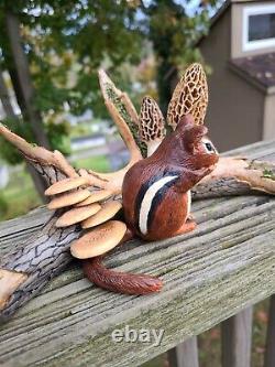 Deer Sculpté À La Main Antler Morel Mushroom Chipmunk Shed Carving Folk Art Elk Moose