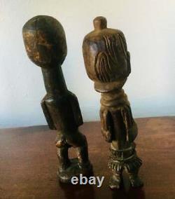 Deux Anciennes Figures D'art Tribal Africain Sculptées De Fétichisme Songye Kelebwe Tribu