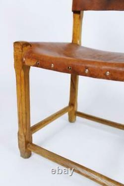 Ensemble De Six Chaises À Manger En Cuir Et Chêne Sculptés D'art Populaire Hongrois