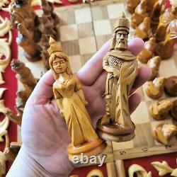 Fastship Soviet Art Populaire 80s Sculpté À La Main Jeu D'échecs Russie En Bois Vintage Antique
