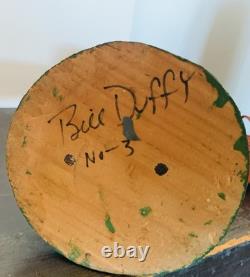 Femme en bois noir d'art populaire du Sud vintage, sculptée à la main, 18 pouces de hauteur