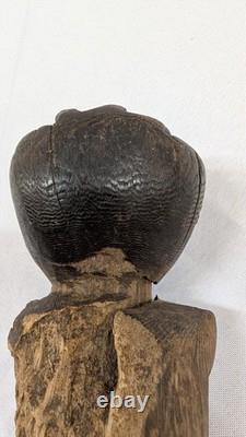 Figure en bois antique ou vintage, primitive, tribale ou d’art populaire, 8,5 pouces