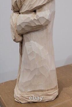 Figure en bois sculpté à la main du Père Noël, l'artiste Larry Heinen