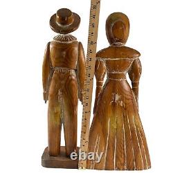 Figures Sculptées En Bois Sculptures D'art Folklorique Couple Sarreid 22 Tall Quaker Amish