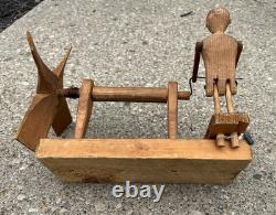 Figurine d'homme en bois sculpté de tourniquet antique, art populaire des années 1920-1940