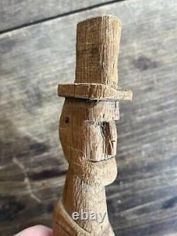 Figurine de danse antique en bois sculpture d'art populaire vers 1930 haute avec support