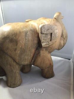 Figurines D'éléphant- Art Populaire Carvings Primitif- Bois Dur Sculpté À La Main