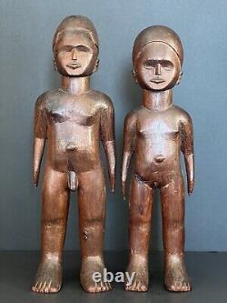 Figurines d'ancêtres (Vintage, 20ème siècle) Art populaire en bois vendues par paire