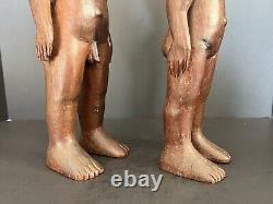 Figurines d'ancêtres (Vintage, 20ème siècle) Art populaire en bois vendues par paire
