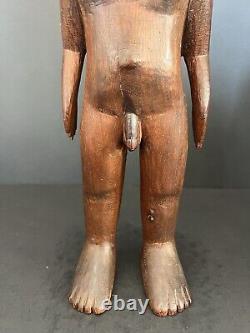 Figurines d'ancêtres (Vintage, 20ème siècle) Art populaire en bois vendues par paire