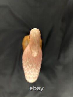 Flamant rose en bois sculpté à la main, art populaire vintage, signé