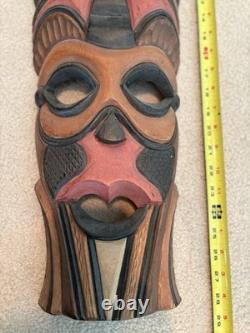 Grande paire de masques tribaux sud-africains vintage en bois sculpté à la main, 28 et 26, art populaire