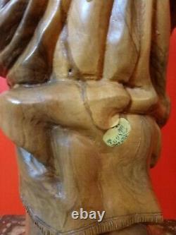 Israeli Nude Transvenir Vieille Olive Sculpture D'une Femme Nude Art Populaire