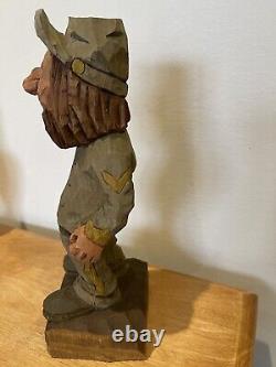 J. R. McNeill Sculpture sur bois d'art populaire, Soldat confédéré, Signé, Boucle CSA, EUC