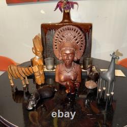 LOT RARE de 7 objets en bois sculptés à la main vintage d'art populaire en bois exotique multiculturel