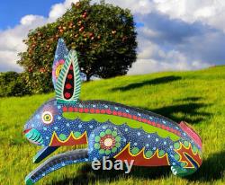 Lapin Grand Alebrije Oaxaquénen Sculpture en Bois de Copal Multicolore Art de Pedro Ramirez