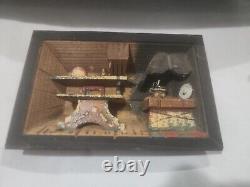 Lot de 2 dioramas suisses anciens en boîte d'ombre, sculptures artisanales allemandes en bois READ