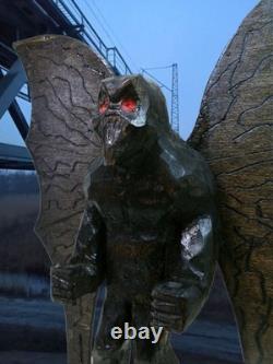 MOTHMAN - ma figurine en bois sculptée à la main de 1 pied de haut et signée