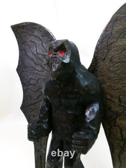 MOTHMAN - ma figurine en bois sculptée à la main de 1 pied de haut et signée