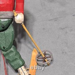 Marionnette de skieur sculptée à la main en art populaire, figure ornementale de ski de montagne