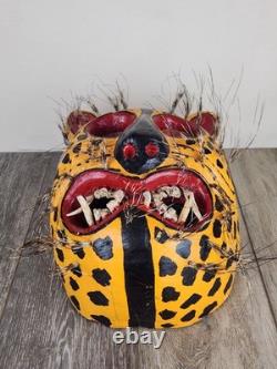 Masque de Tigre Mexicain Sculpté en Bois Peint Masque de Tigre Guerrero Art Populaire Cérémoniel