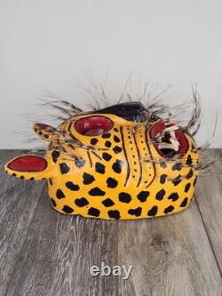Masque de Tigre Mexicain Sculpté en Bois Peint Masque de Tigre Guerrero Art Populaire Cérémoniel