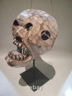Masque de crâne = Sculpté à la main = Art populaire guatémaltèque
