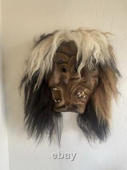 Masque en bois Tschaggatta suisse vintage, sculpté à la main, art populaire alpin du Lötschental