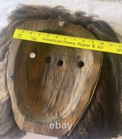 Masque en bois Tschaggatta suisse vintage, sculpté à la main, art populaire alpin du Lötschental