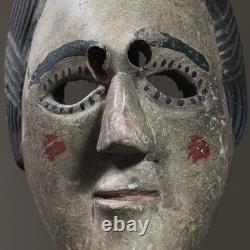 Masque guatémaltèque en bois sculpté à la main et polychrome d'art populaire antique