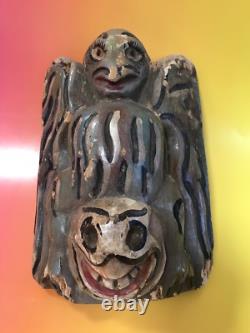 Masque mexicain sculpté art populaire grenouille oiseau ou crâne bois primitif Mexique vintage