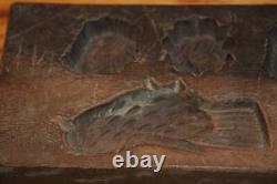 Moule à bonbons en bois sculpté ancien d'art populaire (oiseau) primitif lourd