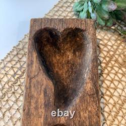 Moule en bois sculpté en forme de cœur pour bonbons en sucre d'érable antique folk art primitif Lg 16x4 1/4