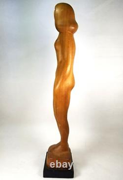 Nu De Bois Sculpté À La Main Lady Woman Folk Art Sculpture Statue, M. James @1962 Smc