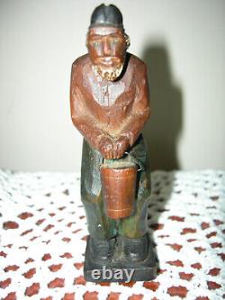 Ole L'ermit Vintage Sculpté Figure D'art Populaire En Bois, Vieil Homme, 4 Tall