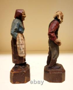 Paire de figurines en bois d'art populaire sculptées à la main et peintes - Statue - Antique VTG Rare