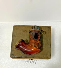 Pipe en mèche ancienne, scène de folk art sculptée à la main, couvercle en cuivre - Avec boîte