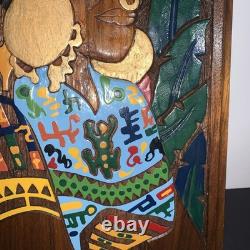 Plaque murale en bois sculpté et peint à la main représentant une femme, art populaire, souvenir décoratif du Panama